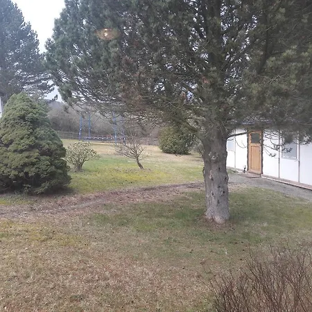 Gaststatte/ Ferienhauser Zur Jagerbaude *
